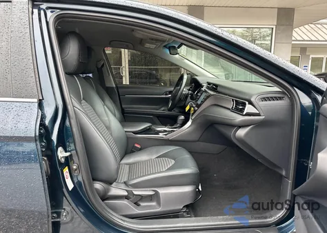 2019 Toyota Camry L из США, поврежденный, VIN 4T1B11HK9KU691893